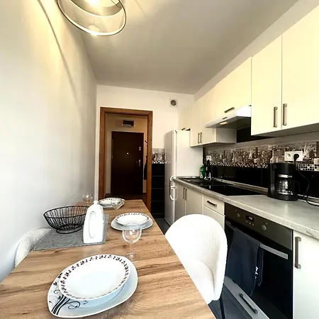 Apartment Nyska - Self Check-in 20h - Parking